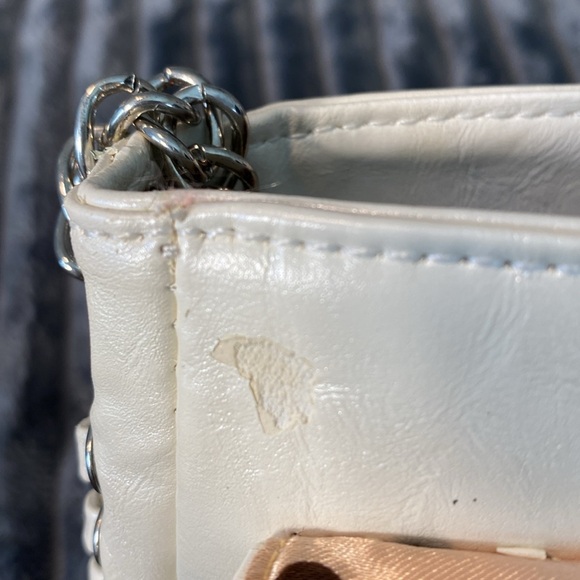 Elle Lafidale Faux Leather Chain Shoulder Twist Lock White Crossbody Bag/flawed - Picture 5 of 8